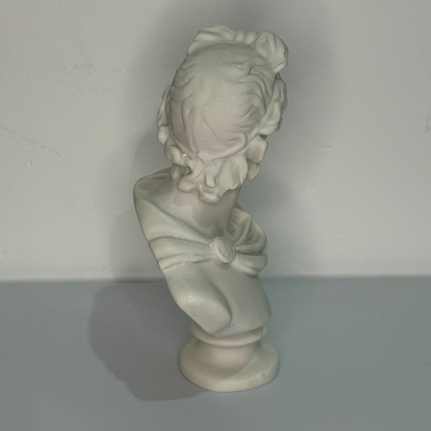 Apollo Resin Epoxy Sculpture