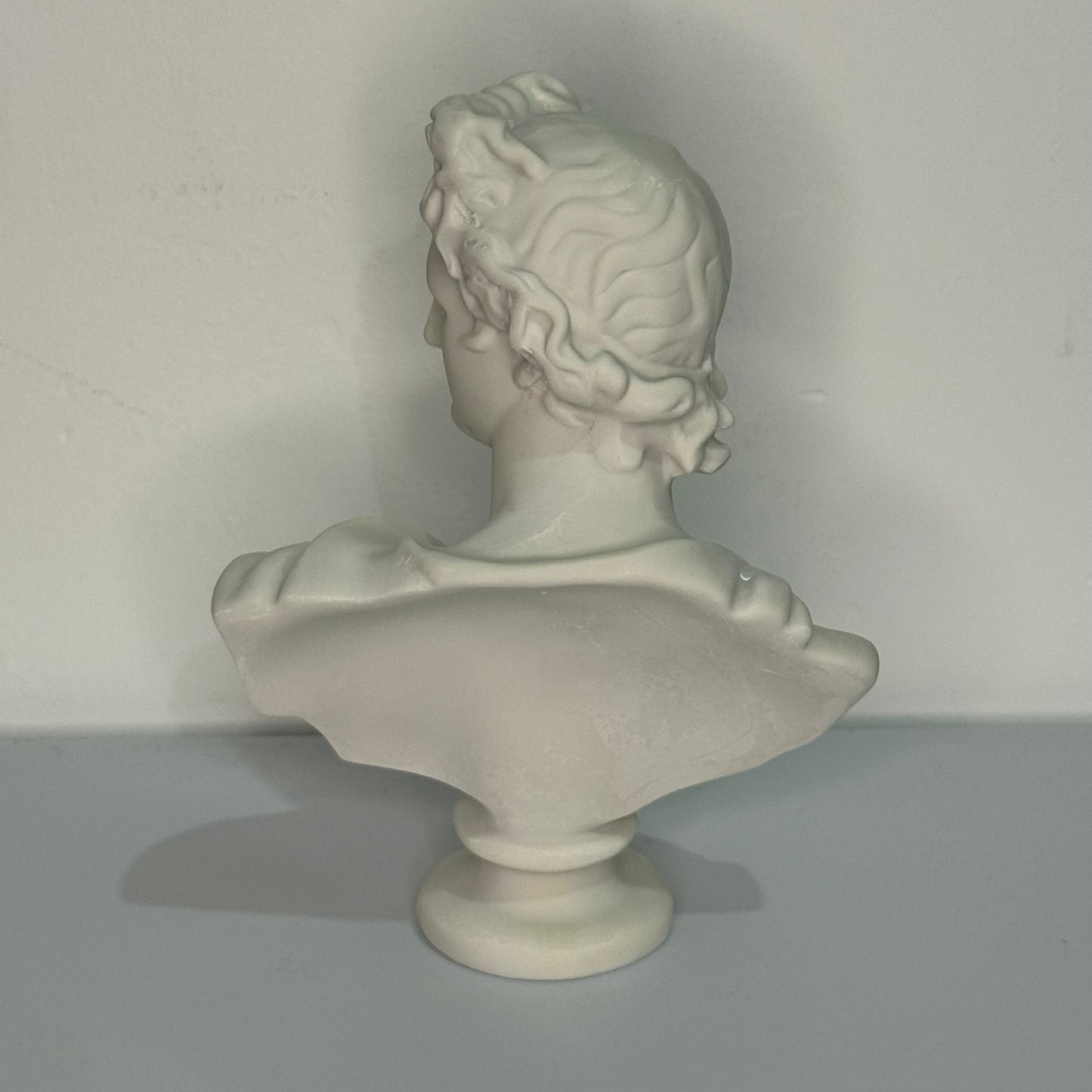 Apollo Resin Epoxy Sculpture