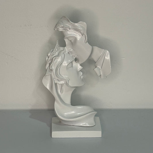 Couple Resin Epoxy Sculpture